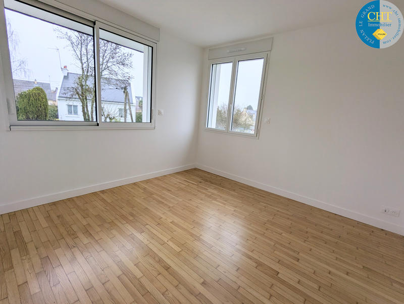 Maison - 121 m² - 6 pièces