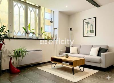 Appartement - 67 m² - 2 pièces