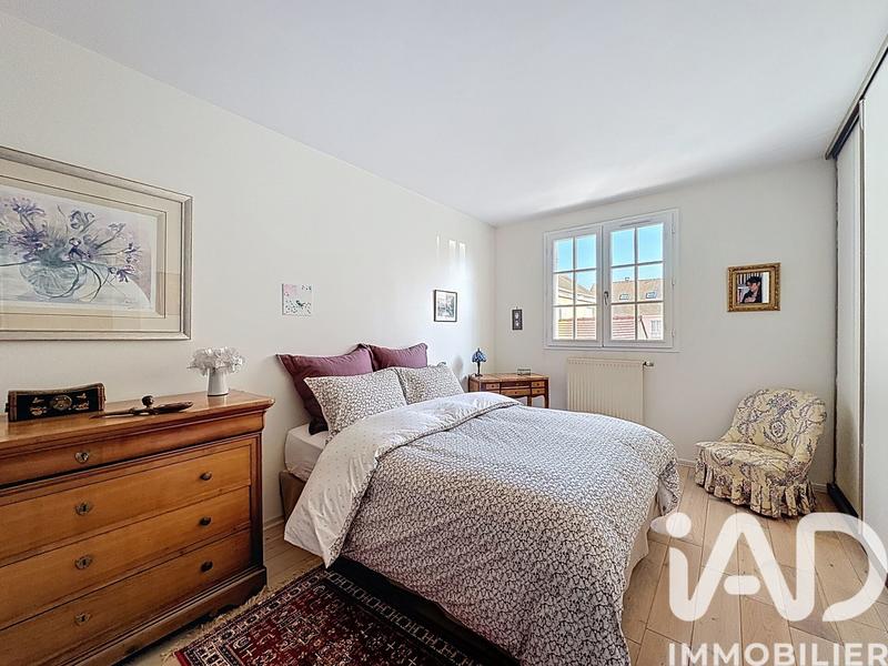 Maison - 170 m² - 8 pièces