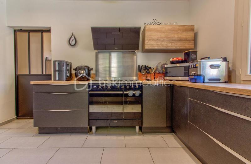 Maison - 143 m² - 6 pièces