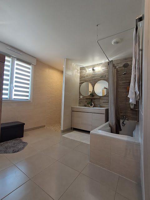 Maison contemporaine - 96 m² - 5 pièces