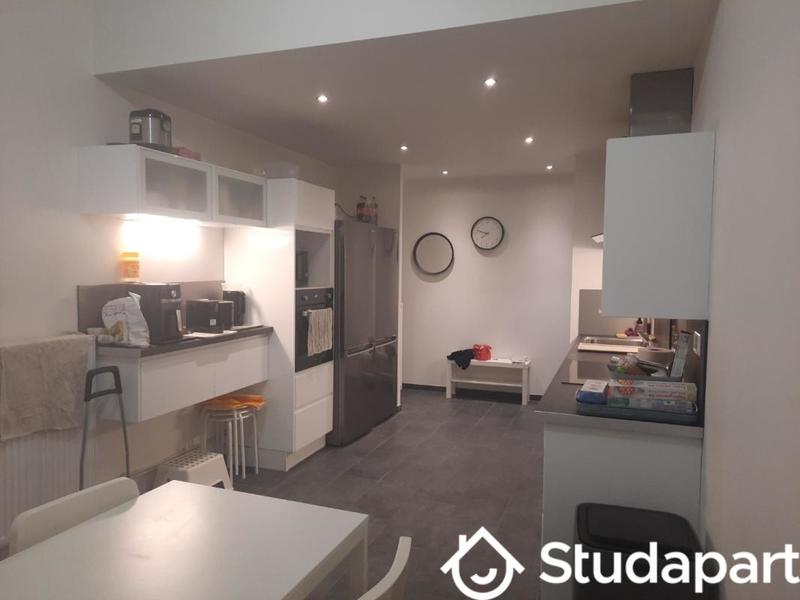 Chambre - 15 m² - 1 pièce