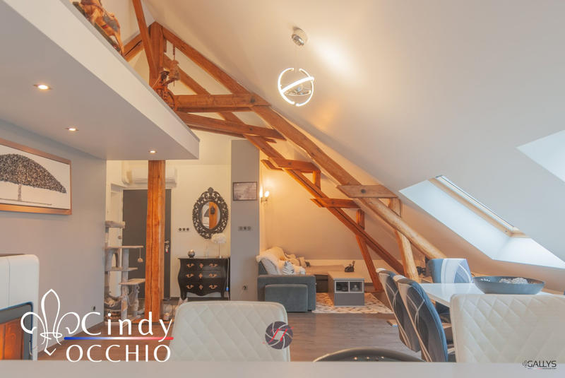 Appartement - 77 m² - 3 pièces