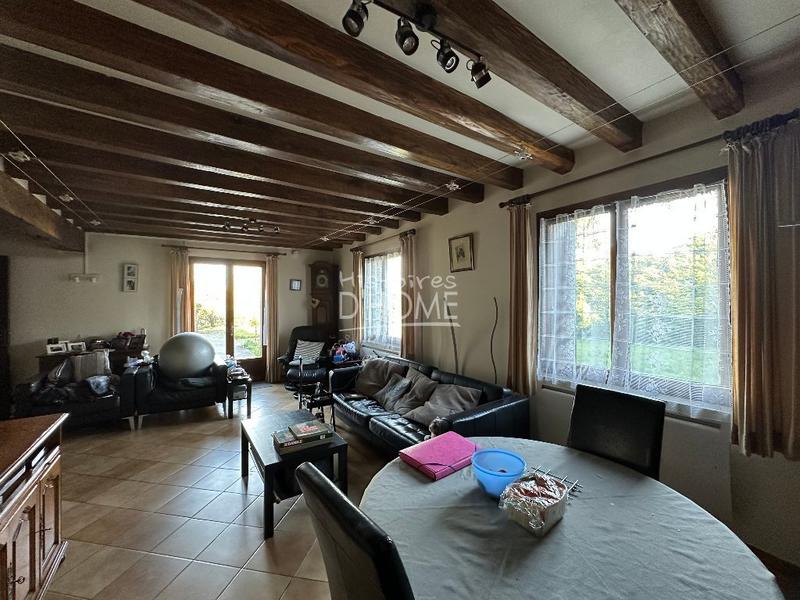 Maison - 217 m² - 9 pièces