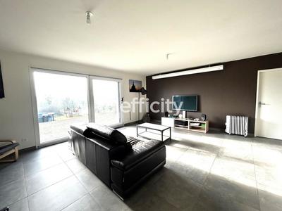 Maison - 137 m² - 5 pièces