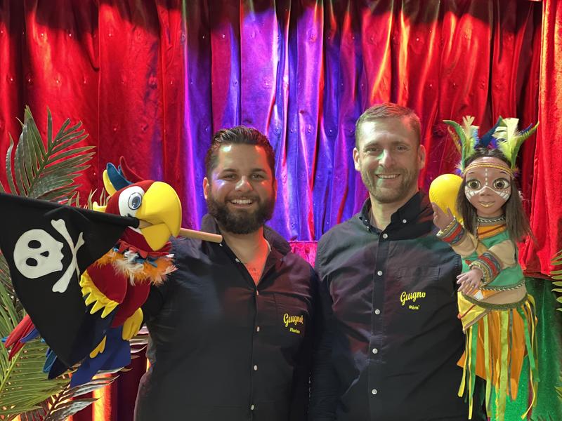 Guignol Rhône Alpes et Rio le majestueux perroquet