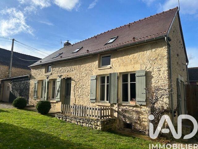 Maison de village - 80 m² - 4 pièces