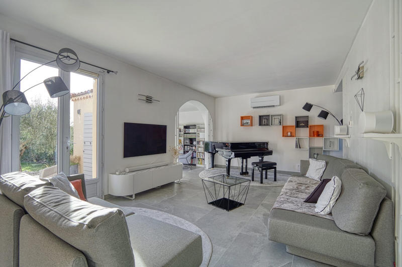 Villa - 156 m² - 6 pièces