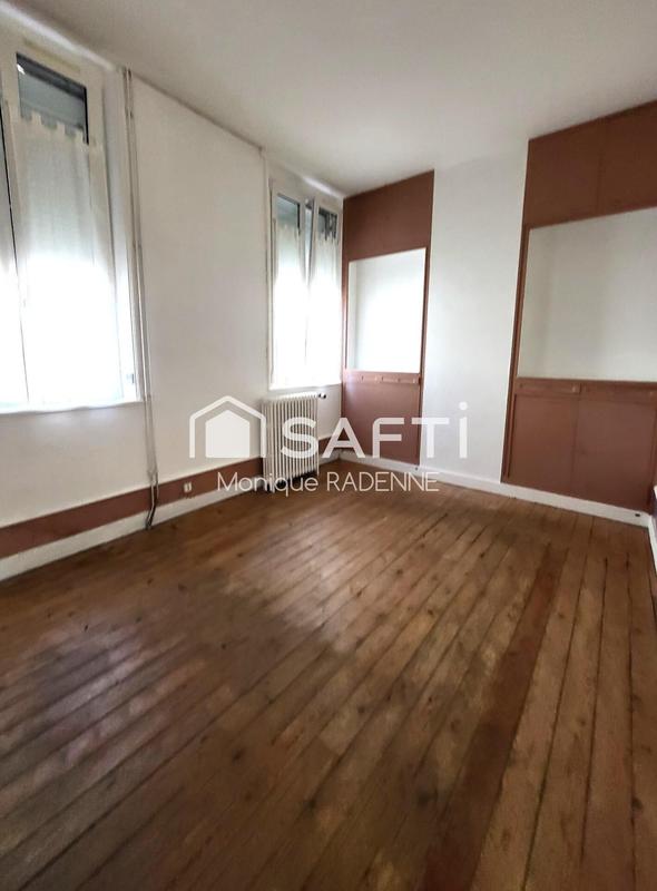 Maison - 267 m² - 12 pièces