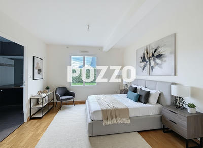 Maison - 200 m² - 7 pièces