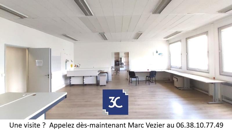 Entrepôt - 2 180 m²