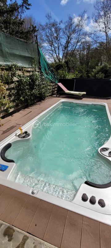 Pavillon - 120 m² - 6 pièces