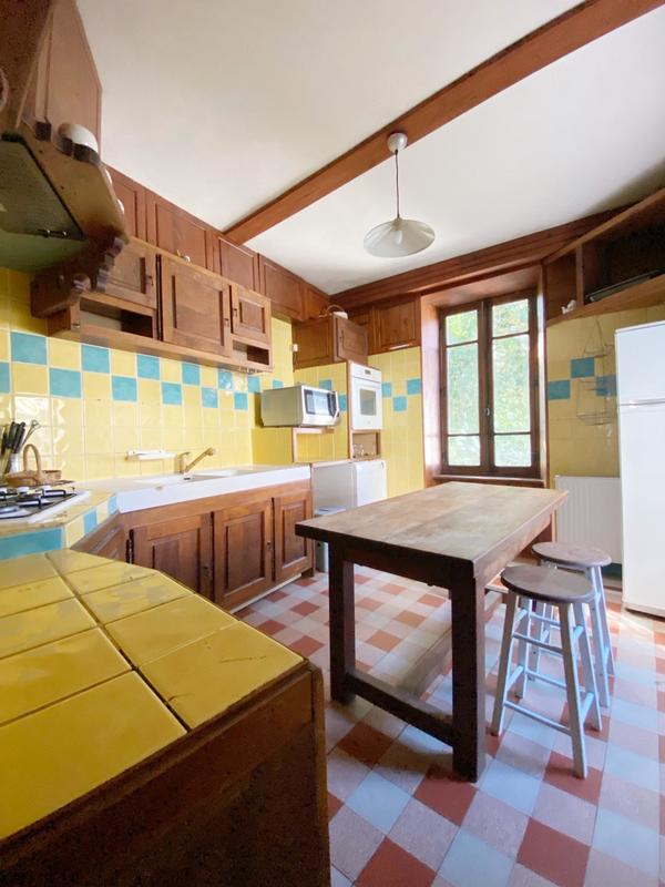 Maison de village - 278 m² - 8 pièces