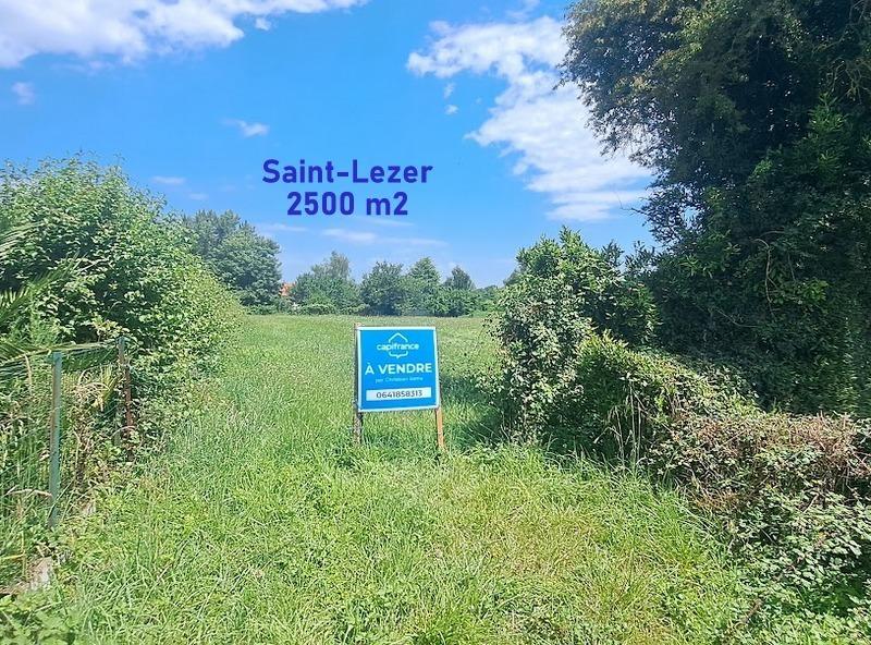 Terrain constructible - 2 559 m²