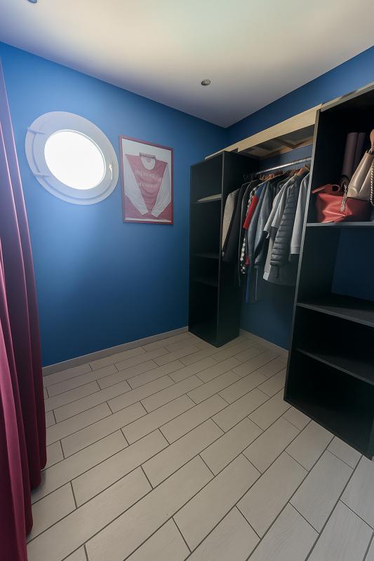 Villa - 145 m² - 6 pièces