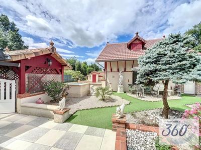 Maison - 185 m² - 7 pièces