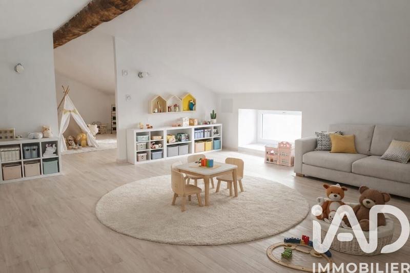 Maison de ville - 90 m² - 5 pièces