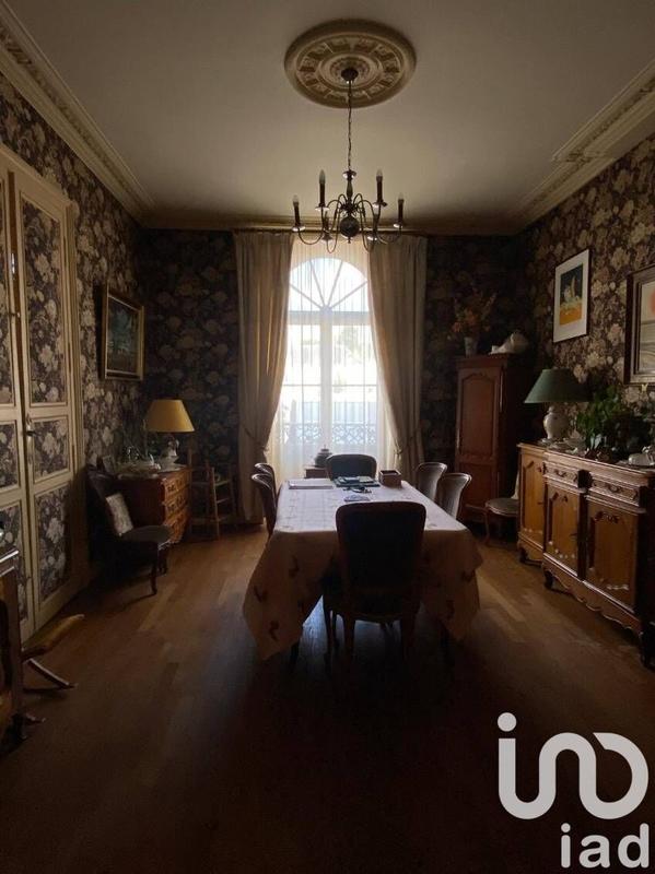 Maison de ville - 225 m² - 11 pièces