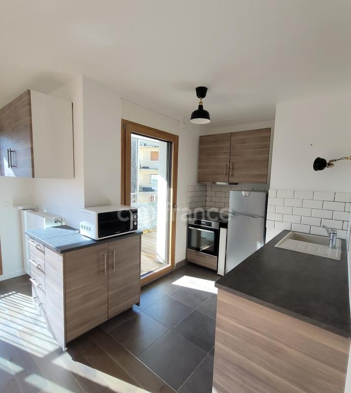 Appartement - 67 m² - 3 pièces