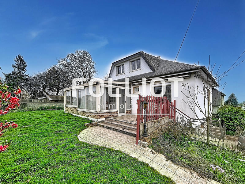 Maison - 94 m² - 5 pièces