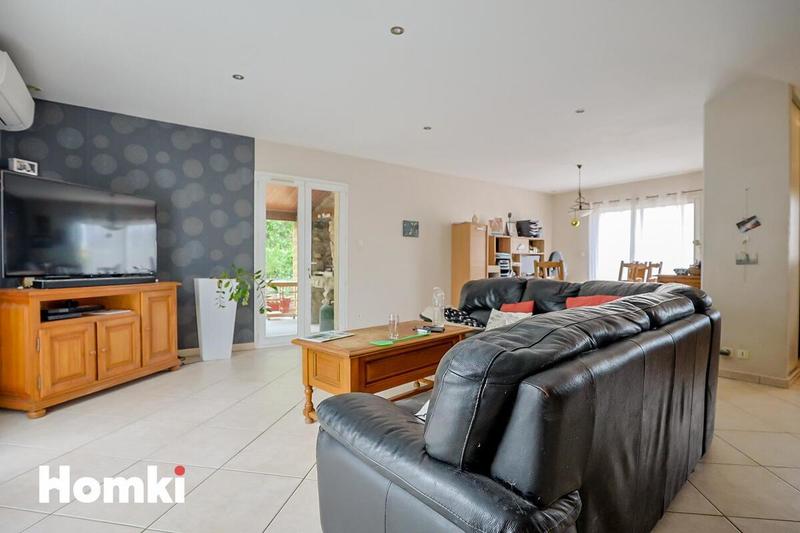 Maison - 200 m² - 4 pièces