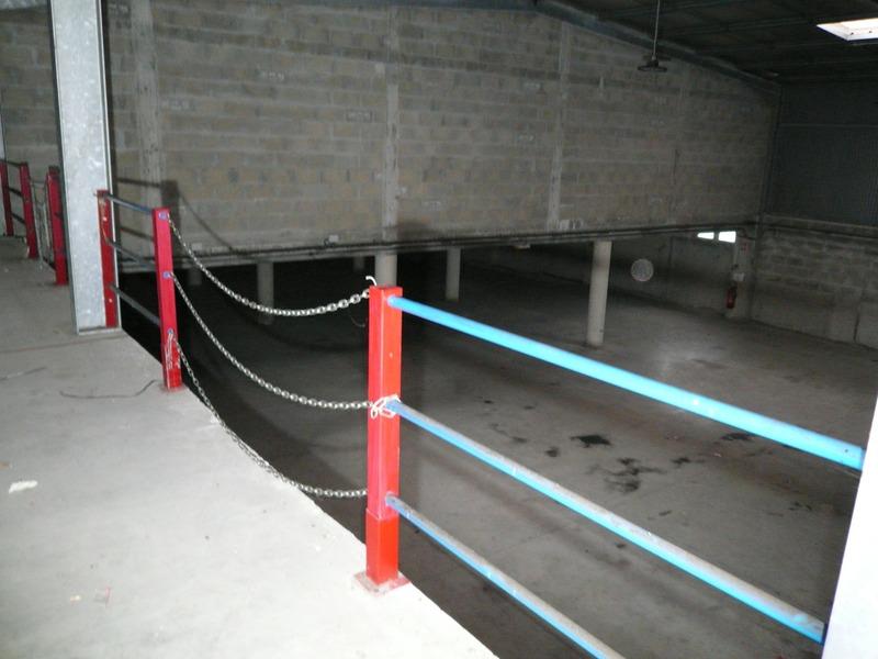 Local commercial - 1 440 m² - 9 pièces