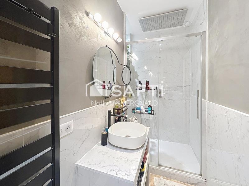 Appartement - 140 m² - 5 pièces