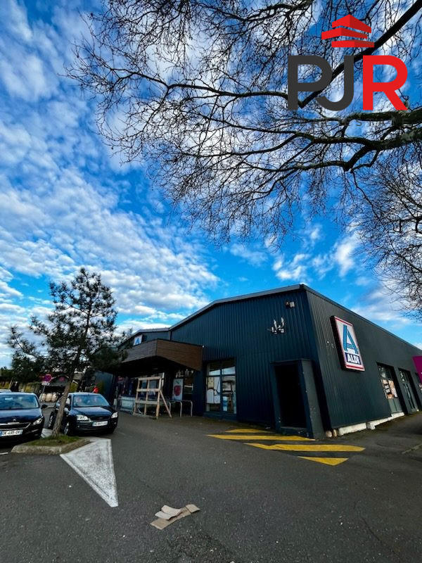 Local commercial - 2 026 m²