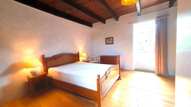 Corps de ferme - 137 m² - 6 pièces