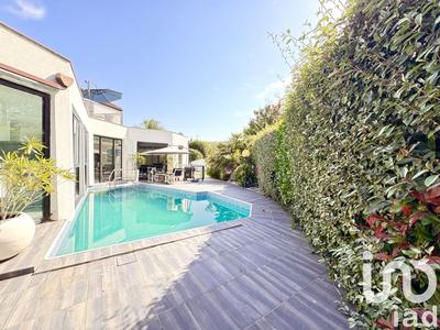 Maison de maîtres - 220 m² - 5 pièces