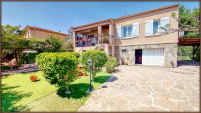 Maison - 117 m² - 4 pièces