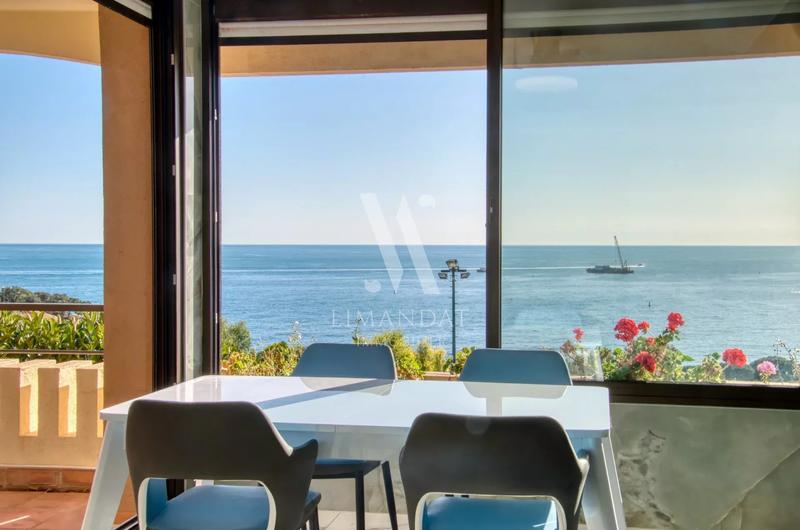 Appartement - 96 m² - 4 pièces