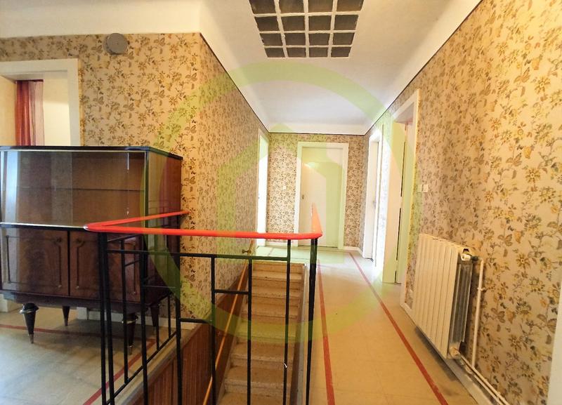 Maison - 167 m² - 7 pièces