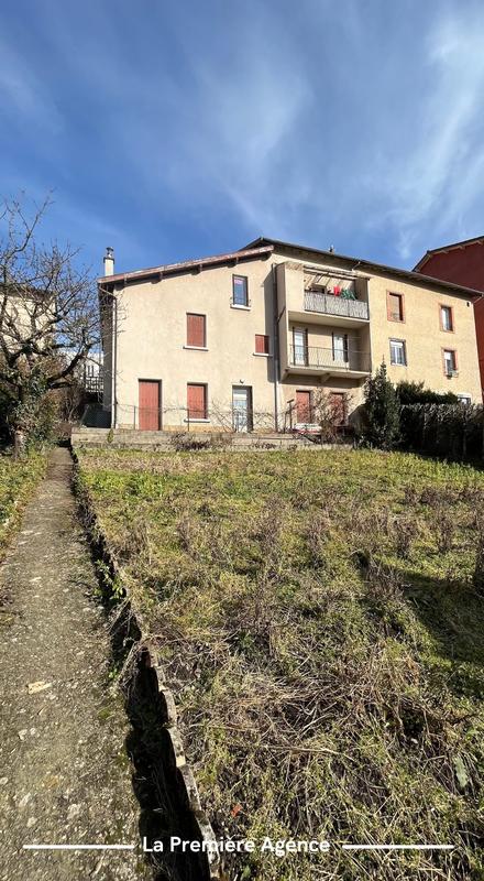 Maison - 203 m² - 8 pièces