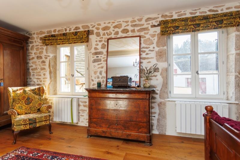 Propriété - 295 m² - 10 pièces