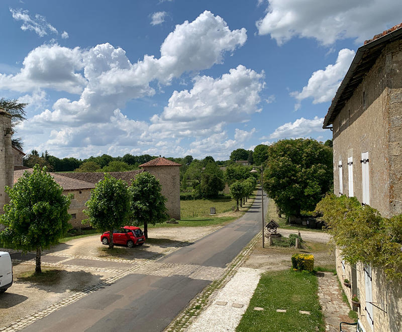 Maison - 102 m² - 4 pièces