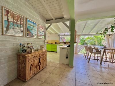 Propriété - 232 m² - 11 pièces