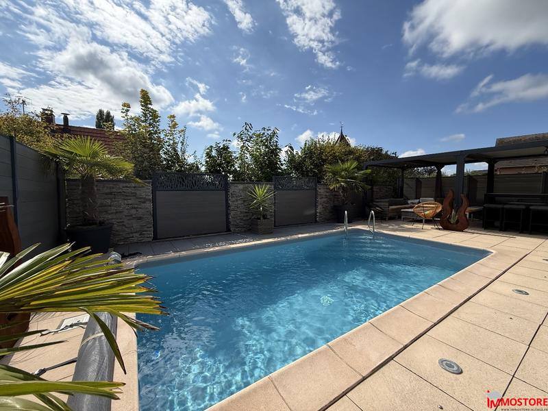 Maison - 91 m² - 5 pièces