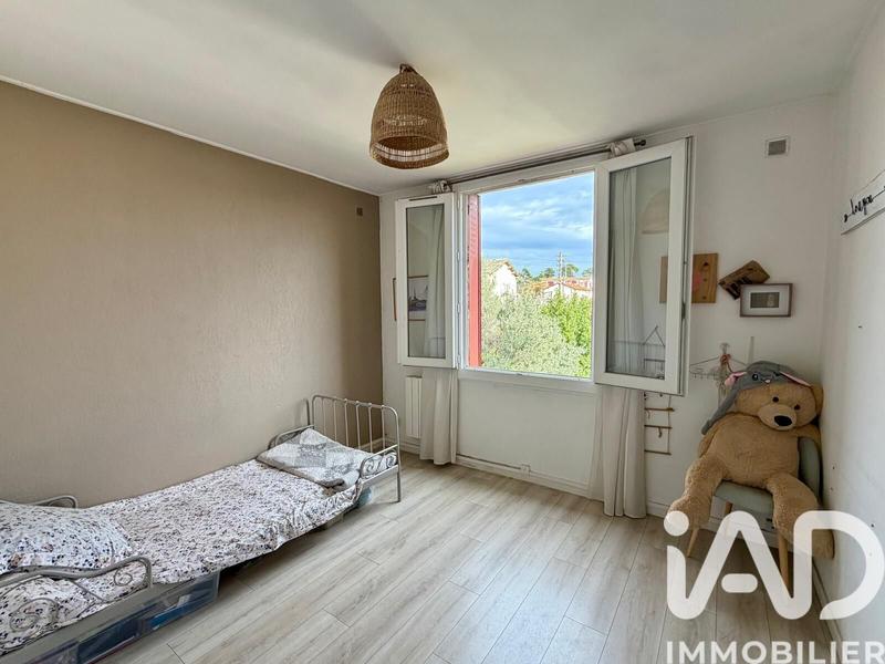 Appartement - 65 m² - 4 pièces
