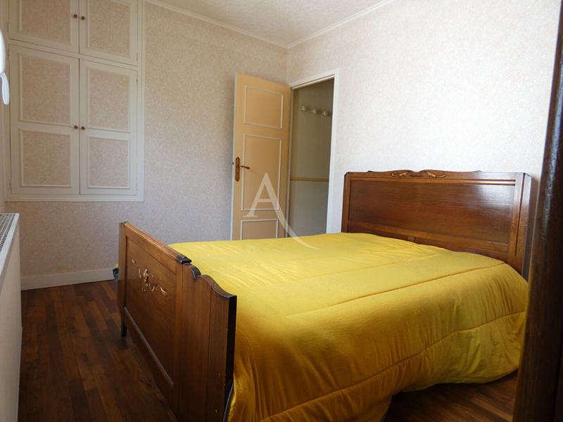 Maison - 87 m² - 5 pièces