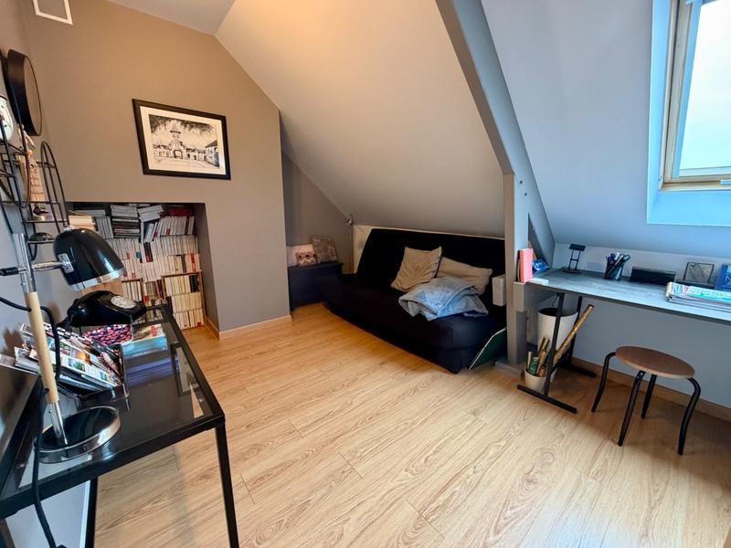 Maison - 167 m² - 8 pièces