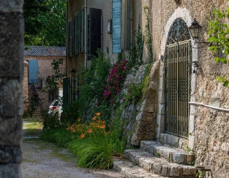 Manoir - 1 100 m² - 16 pièces