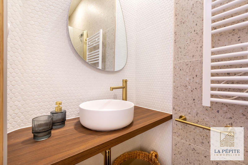 Appartement - 75 m² - 3 pièces