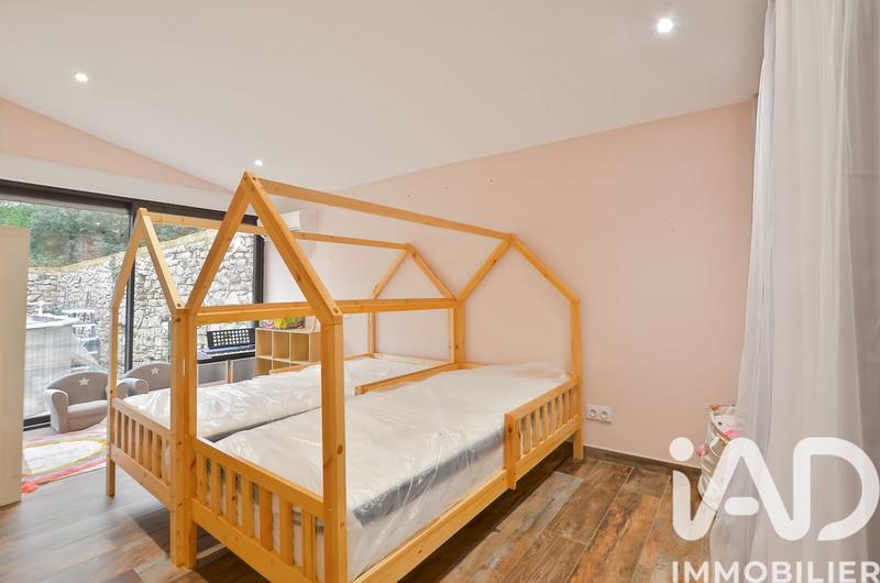 Maison - 131 m² - 5 pièces