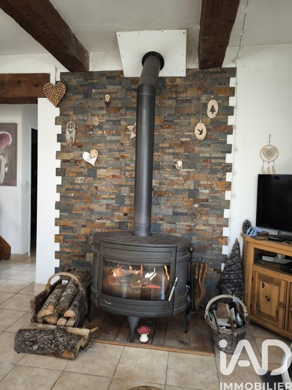 Maison - 90 m² - 4 pièces