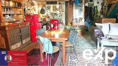 Maison traditionnelle - 72 m² - 4 pièces