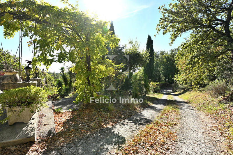 Appartement - 112 m² - 4 pièces