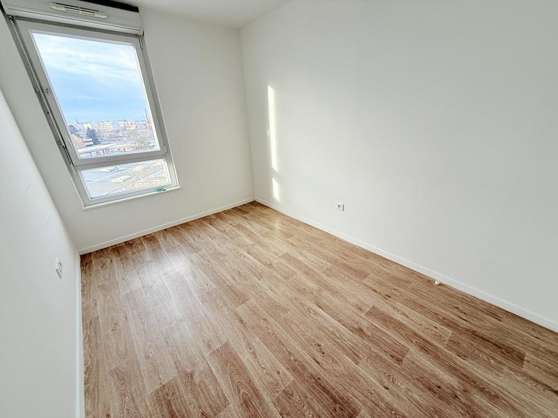 Appartement - 85 m² - 4 pièces