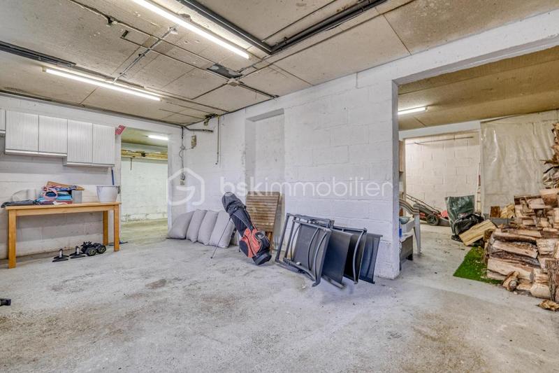 Maison - 94 m² - 5 pièces