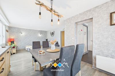 Appartement - 84 m² - 3 pièces